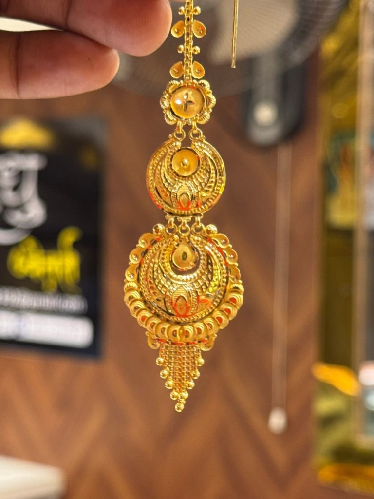 Royal Gold Chandbali Earrings